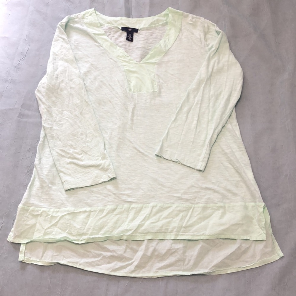 Gap 3/4 Sleeve Top -Size M
